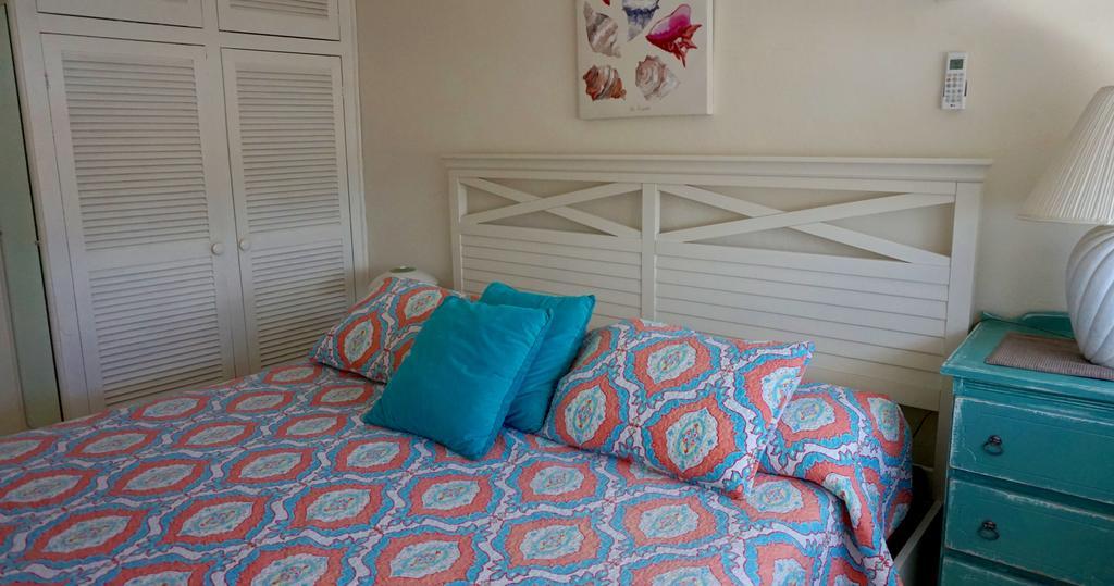 Tropic Terrace Of Treasure Island Hotell St. Pete Beach Rom bilde