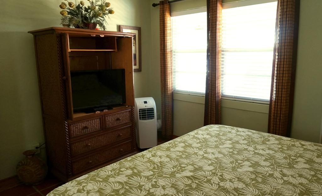 Tropic Terrace Of Treasure Island Hotell St. Pete Beach Rom bilde